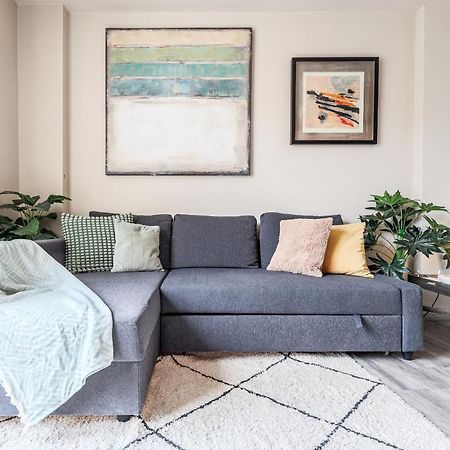 Fantastico Atico 2 Hab Y Gran Terraza Privada Apartment Sevilla Bagian luar foto